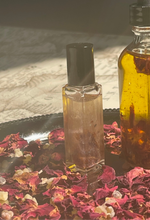 Load image into Gallery viewer, Sovereign Perfume Rollie