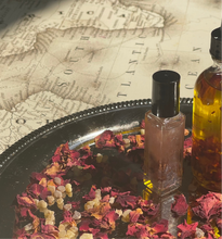 Load image into Gallery viewer, Sovereign Perfume Rollie